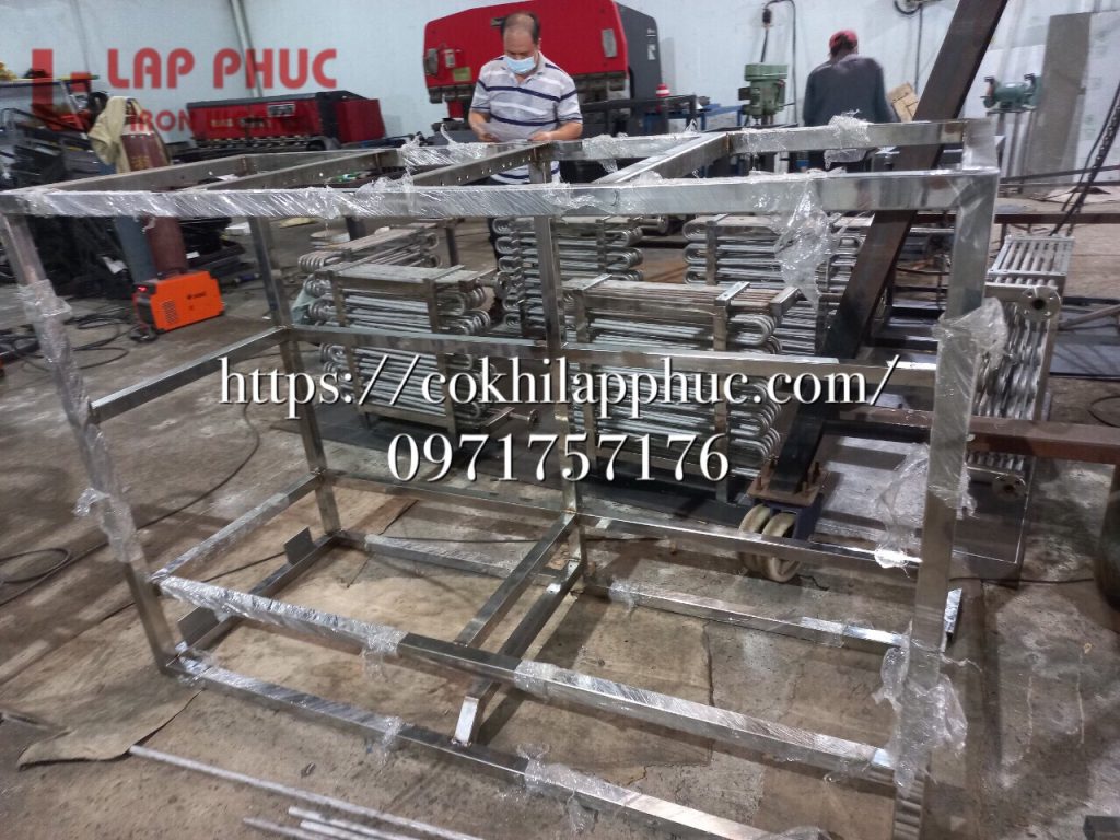 Gia công uốn ống inox sắt thép - CƠ KHÍ LẬP PHÚC