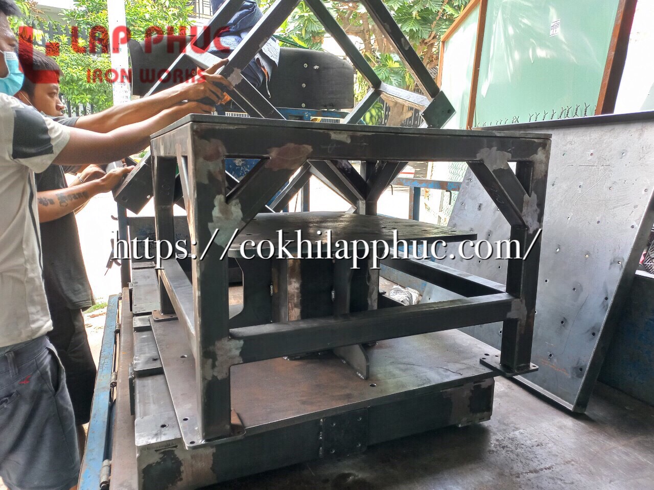 khung máy thép tp.hcm